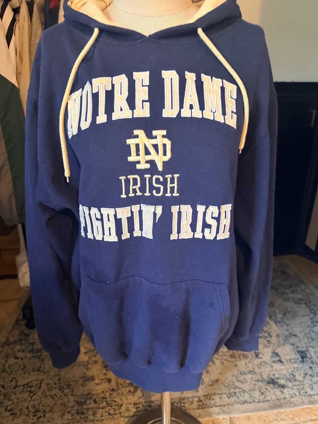 Colosseum Notre Dame Fighting Irish Hoodie Size L Navy Blue Embroidered 2