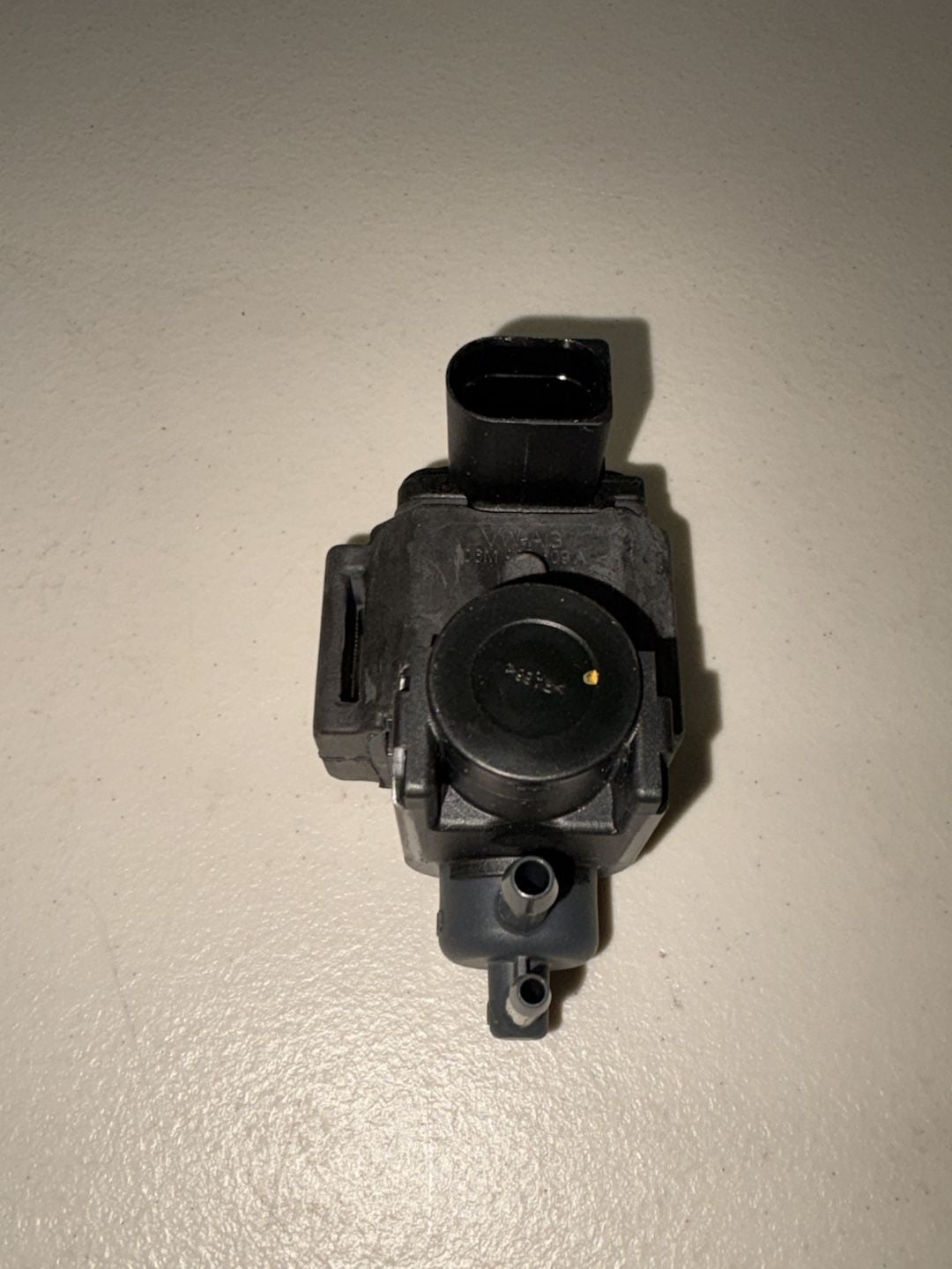 VW AG Pressure Converter 06M906629 7