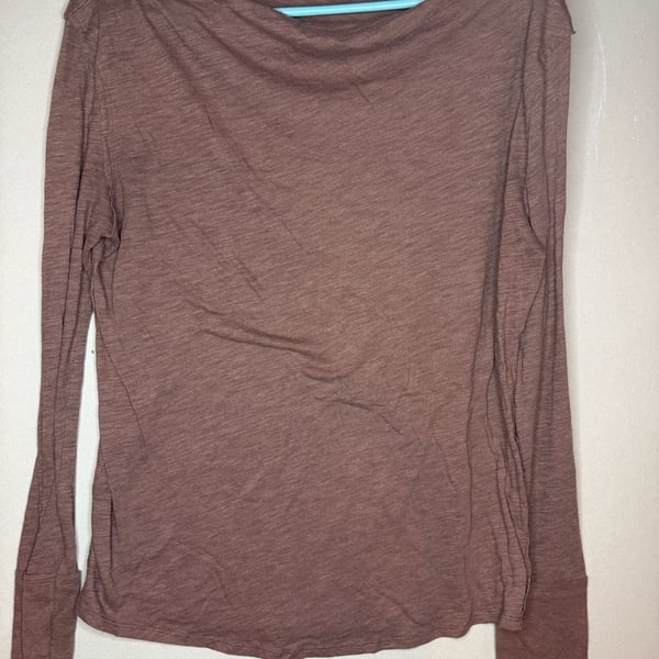We The Free Long Sleeve Top Size Medium Brown Slouchy Cowl Neck