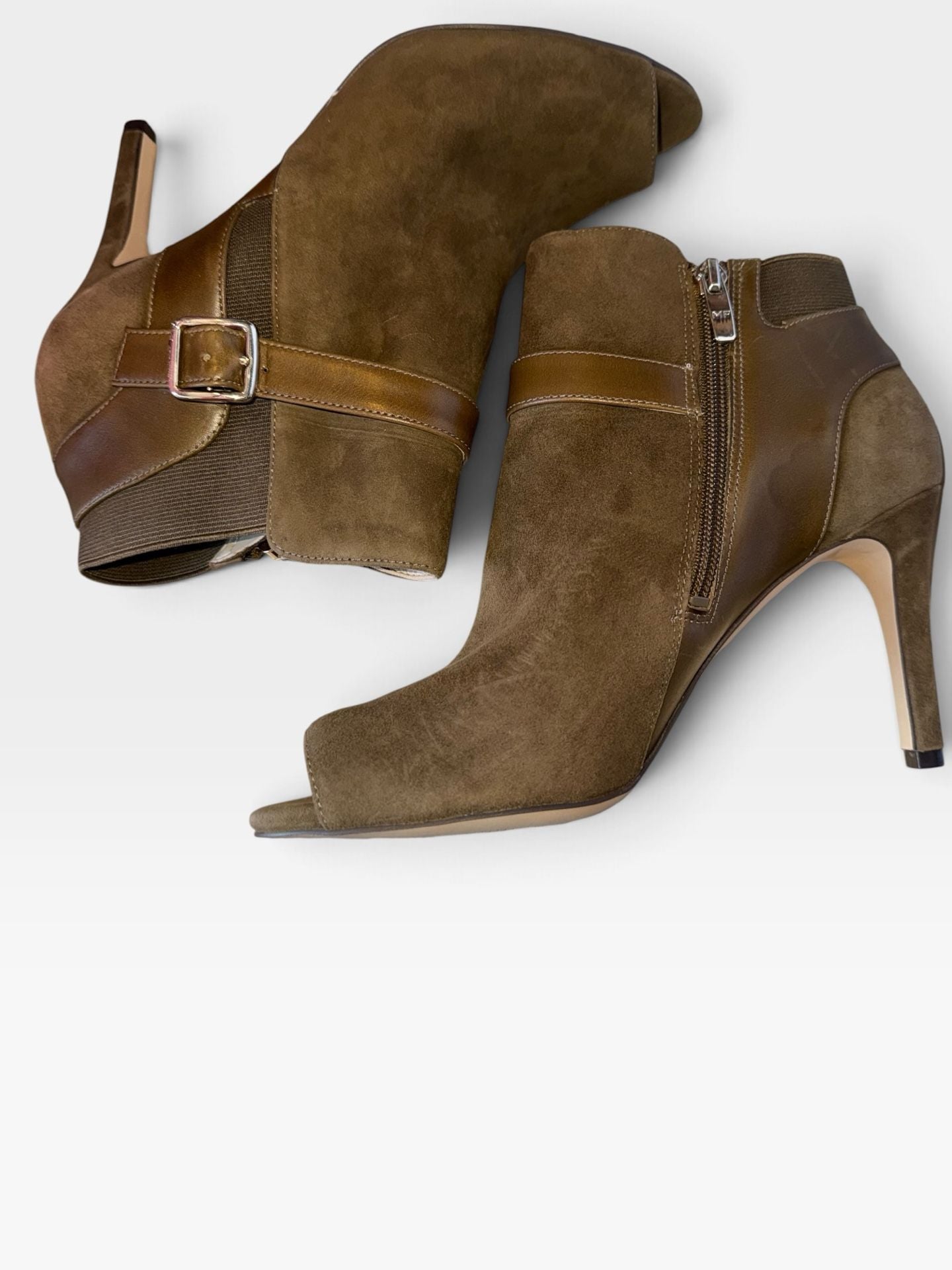 Min Box Marc Fisher Shimmee Bootie Size 8M Dark(Olive) Green Suede Peep Toe Heel 3