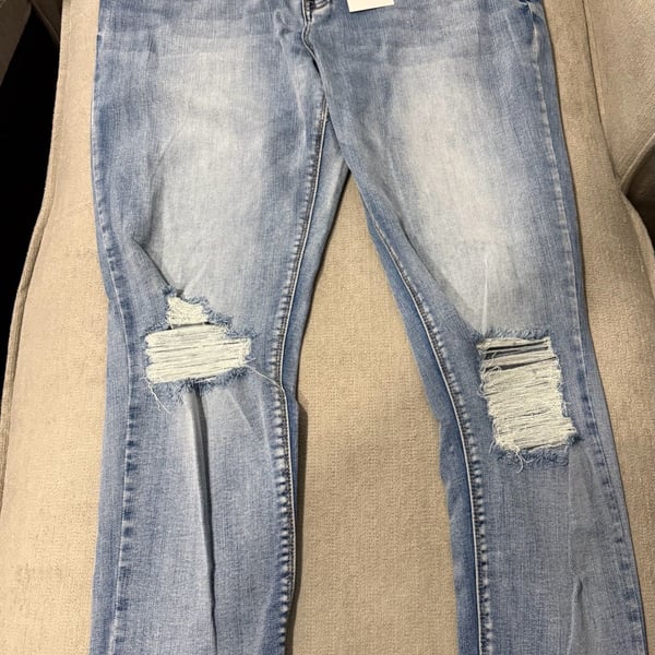 Special A Want It All Distressed Skinny Jeans Size 2XL Light Wash