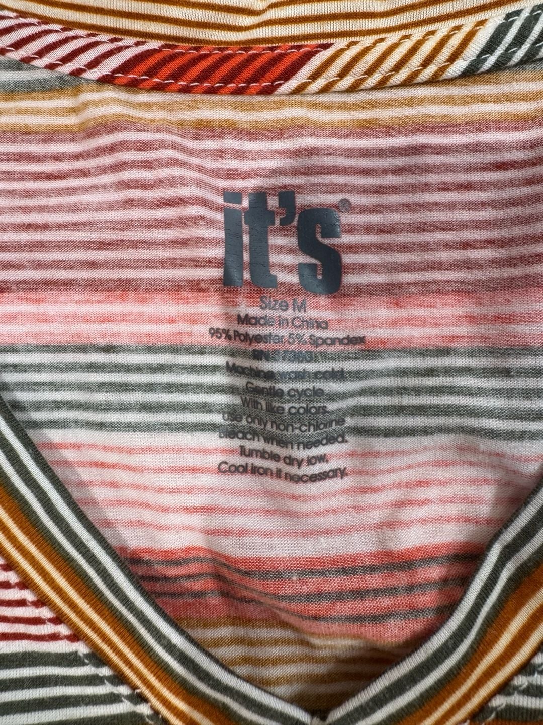 it's Multi Color Striped V-Neck Short Sleeve Top Size M 7