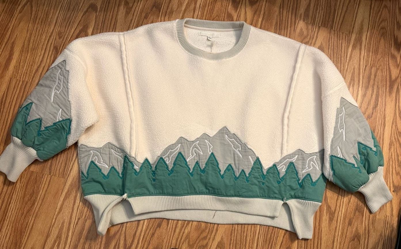 Tricia Fix Pullover Sweater Size S White Mountain Graphic Fleece 7