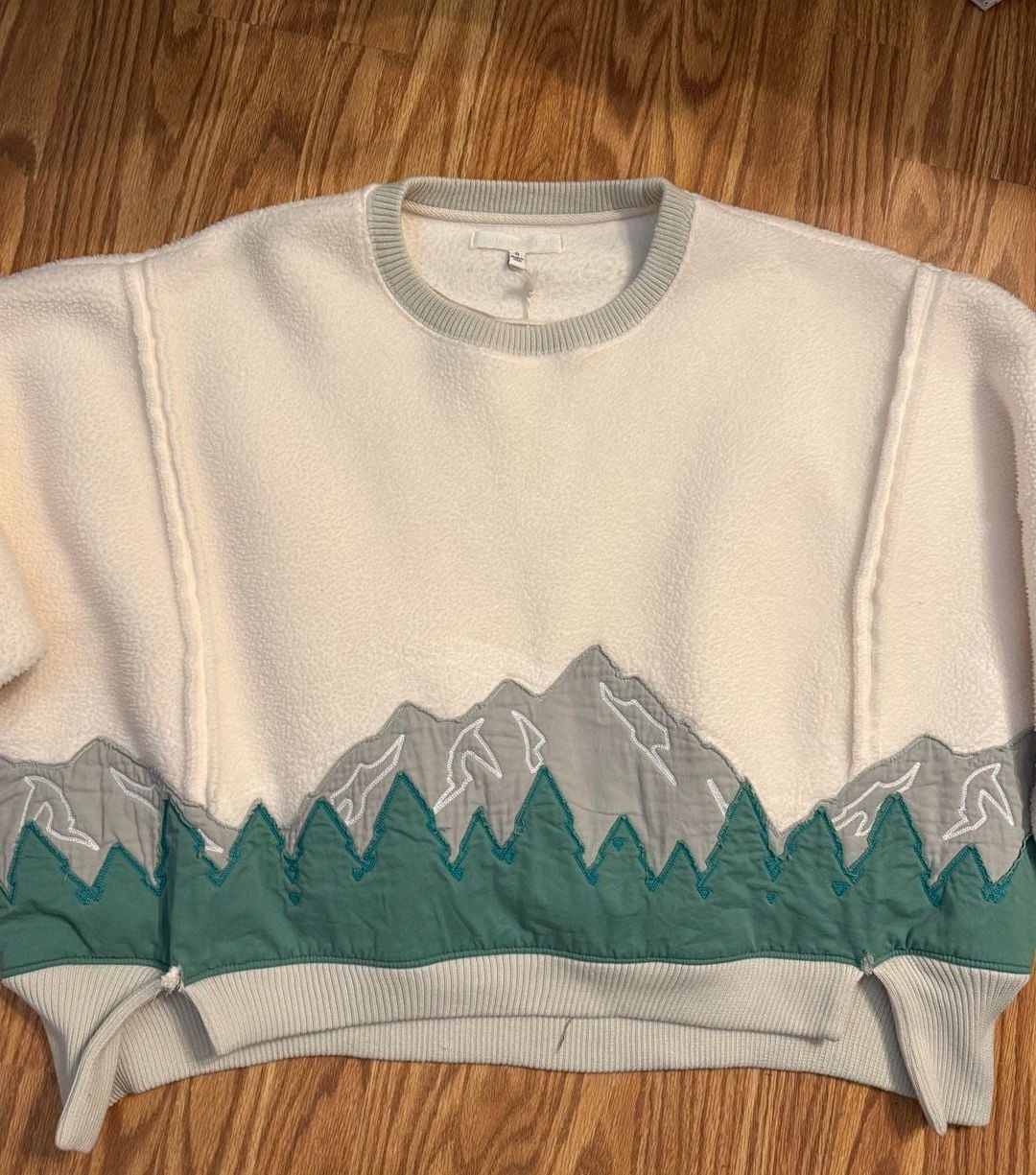 Tricia Fix Pullover Sweater Size S White Mountain Graphic Fleece 5