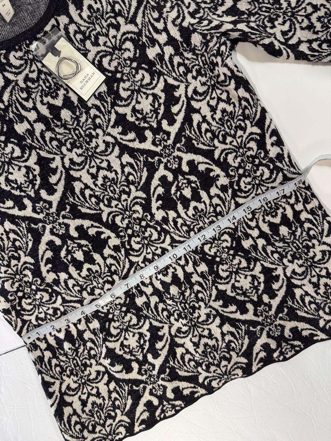 Dana Buchman Black & Cream Damask Print Sweater Size M 6