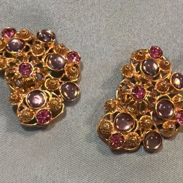 Jose Maria Barrera for Avon Gold Tone Pink Purple Rhinestone Clip Earrings