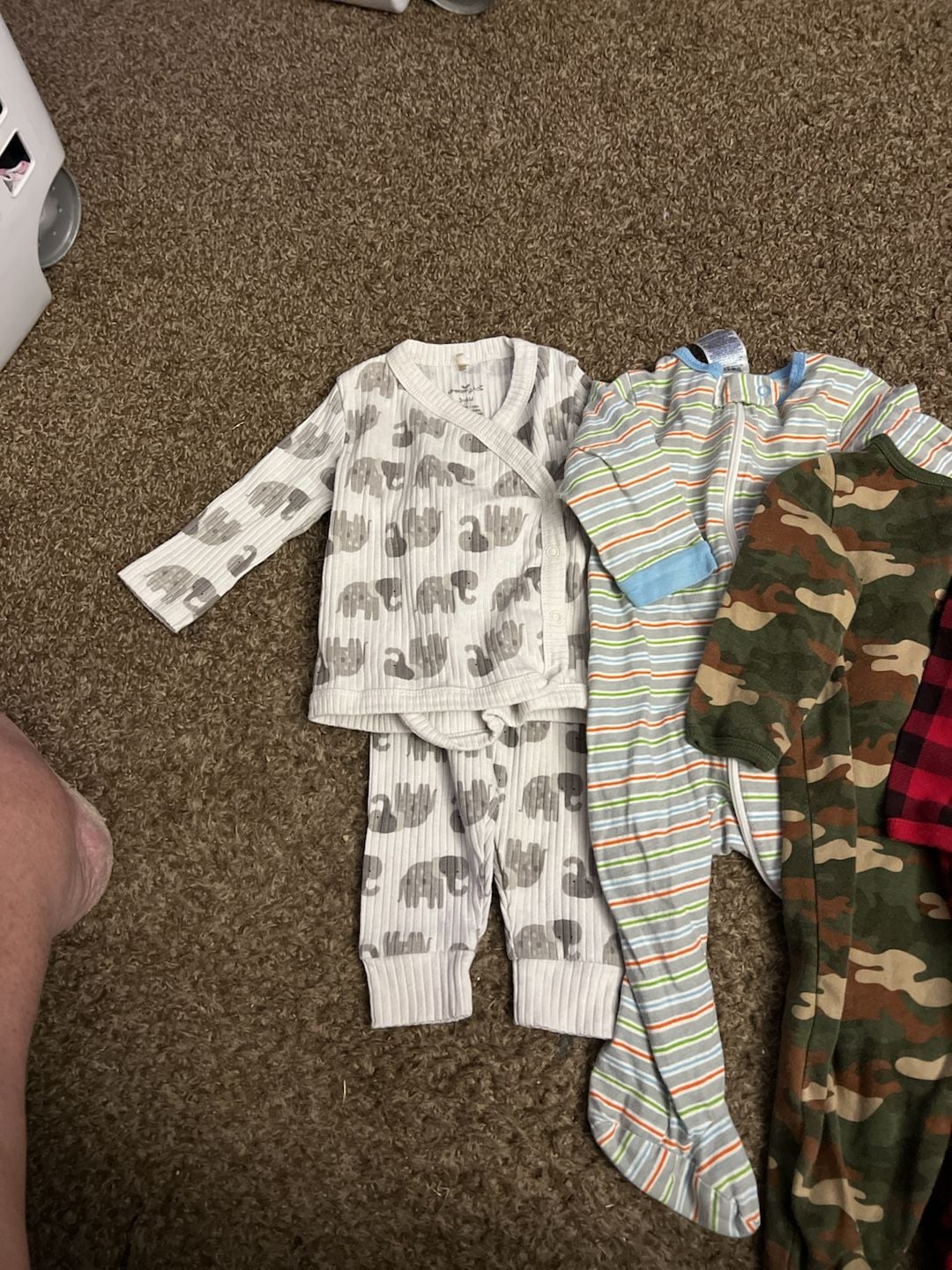 Set of 4 3-6 months 1