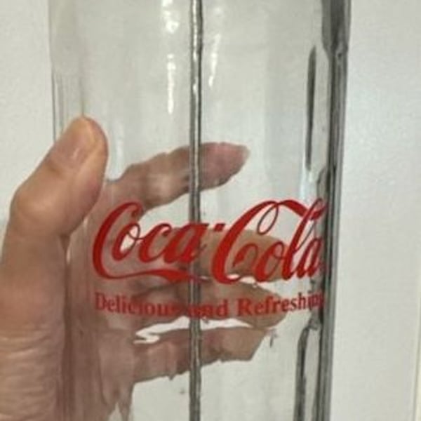 Vintage 1992 Coca-Cola Delicious and Refreshing Diner Style Glass Straw Dispenser
