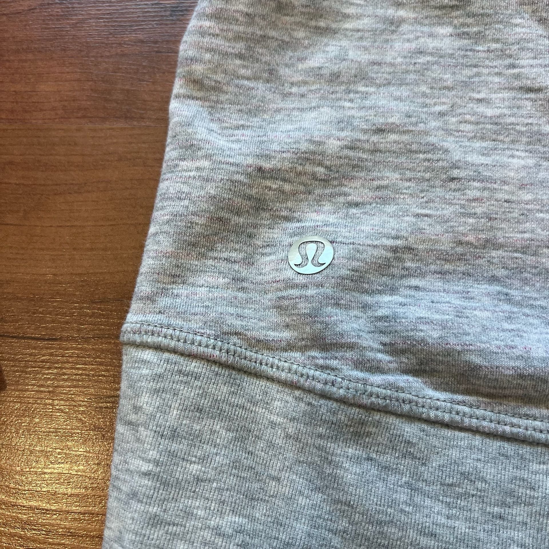 Lululemon Reversible Pullover Sweatshirt Women Sz 6 Gray Pink Striped Cinched 4