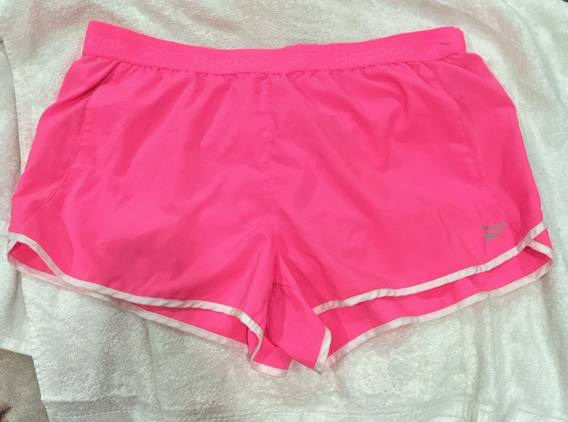 Reebok Women's Tennis Shorts Vivid Pink 2