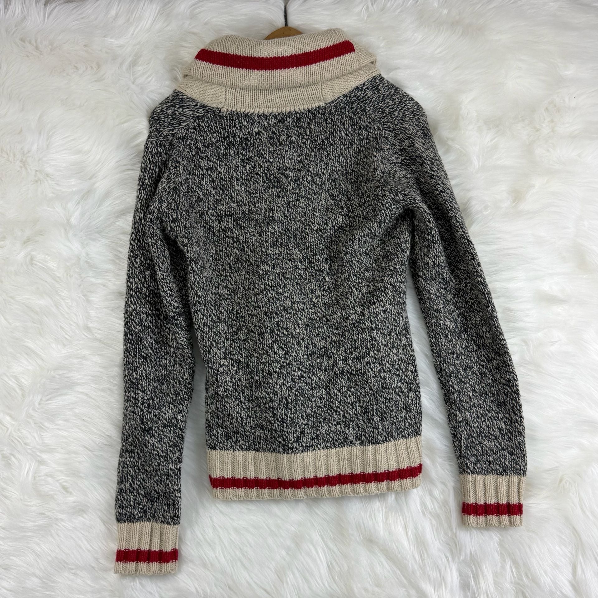 Roots Canada Cardigan Size S Shawl Collar Grey Wool Blend Knit Sweater 8