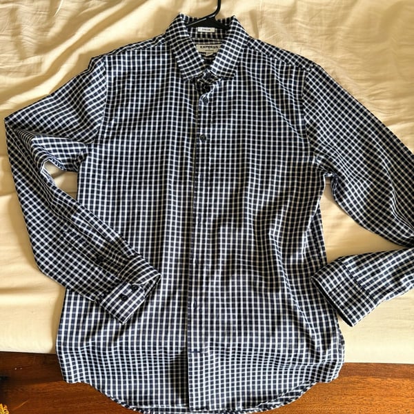 Express Performance Extra Slim Long Sleeved M