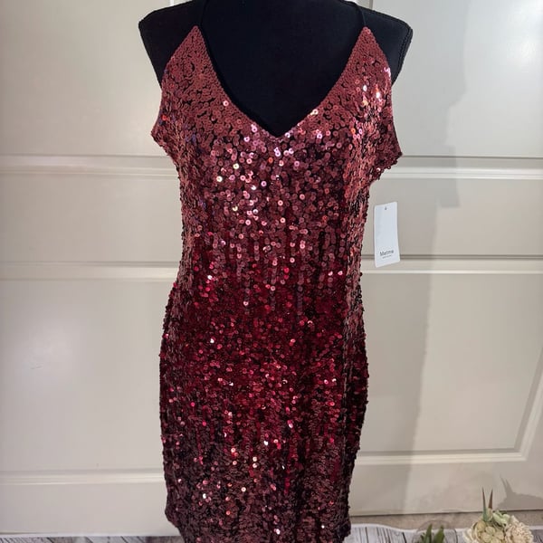 Metme Ombre Sequin Bodycon Dress with Spaghetti Straps - Large