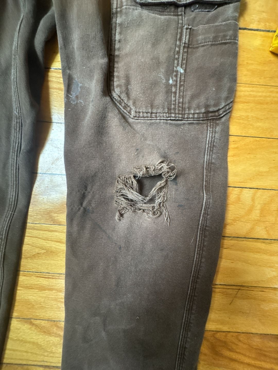Duluth Trading Co Cargo Work Pants Size 33x34 Brown Distressed Workwear Menswear Utility 10