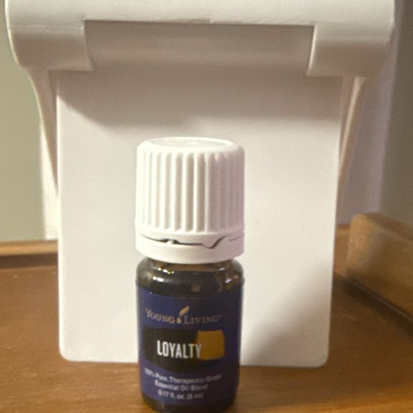 Young Living Loyalty Essential Oil Size 5 ml