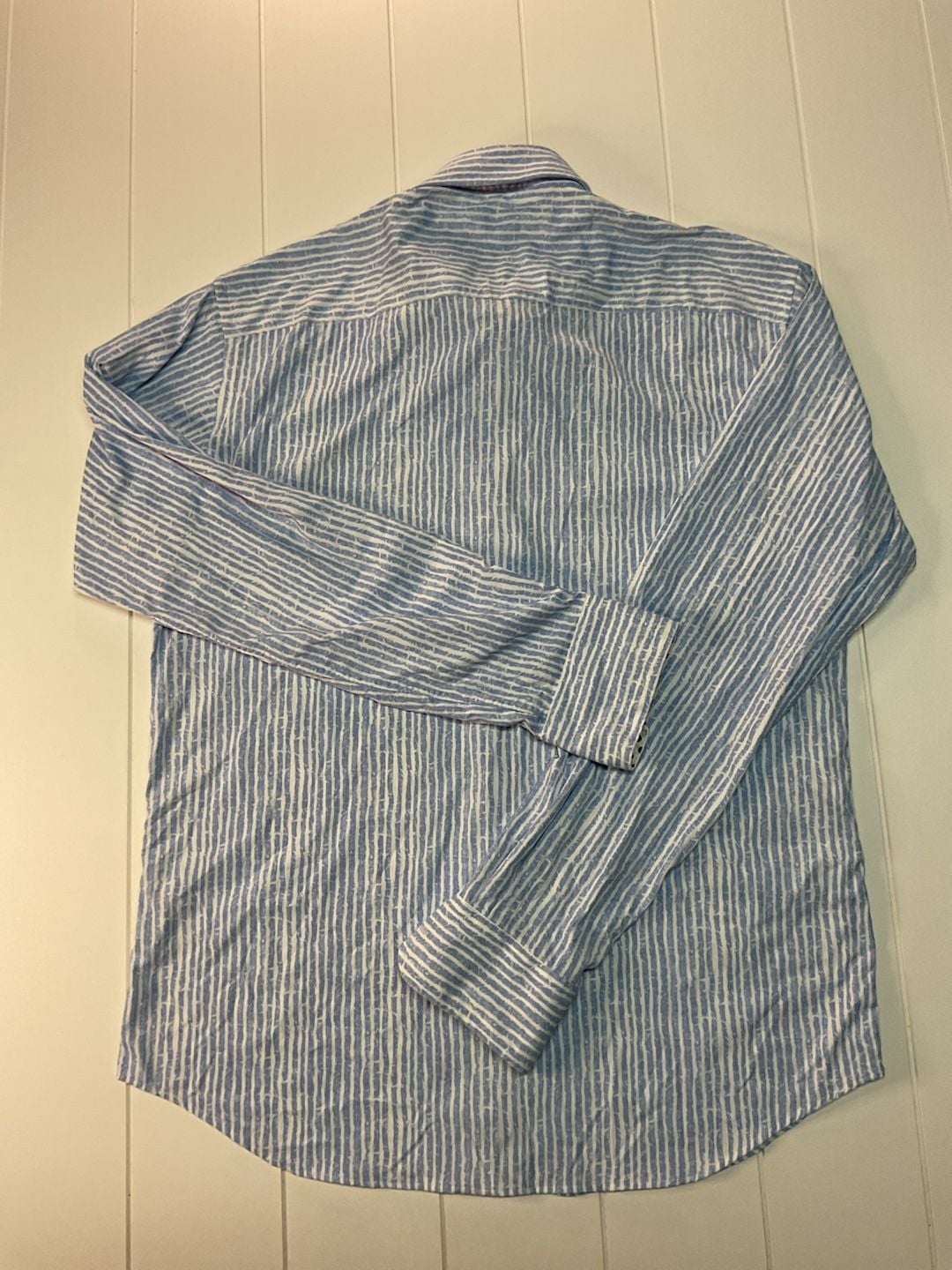 Bugatchi Shaped Fit Long Sleeve Shirt Size M Blue White Striped Dress 9