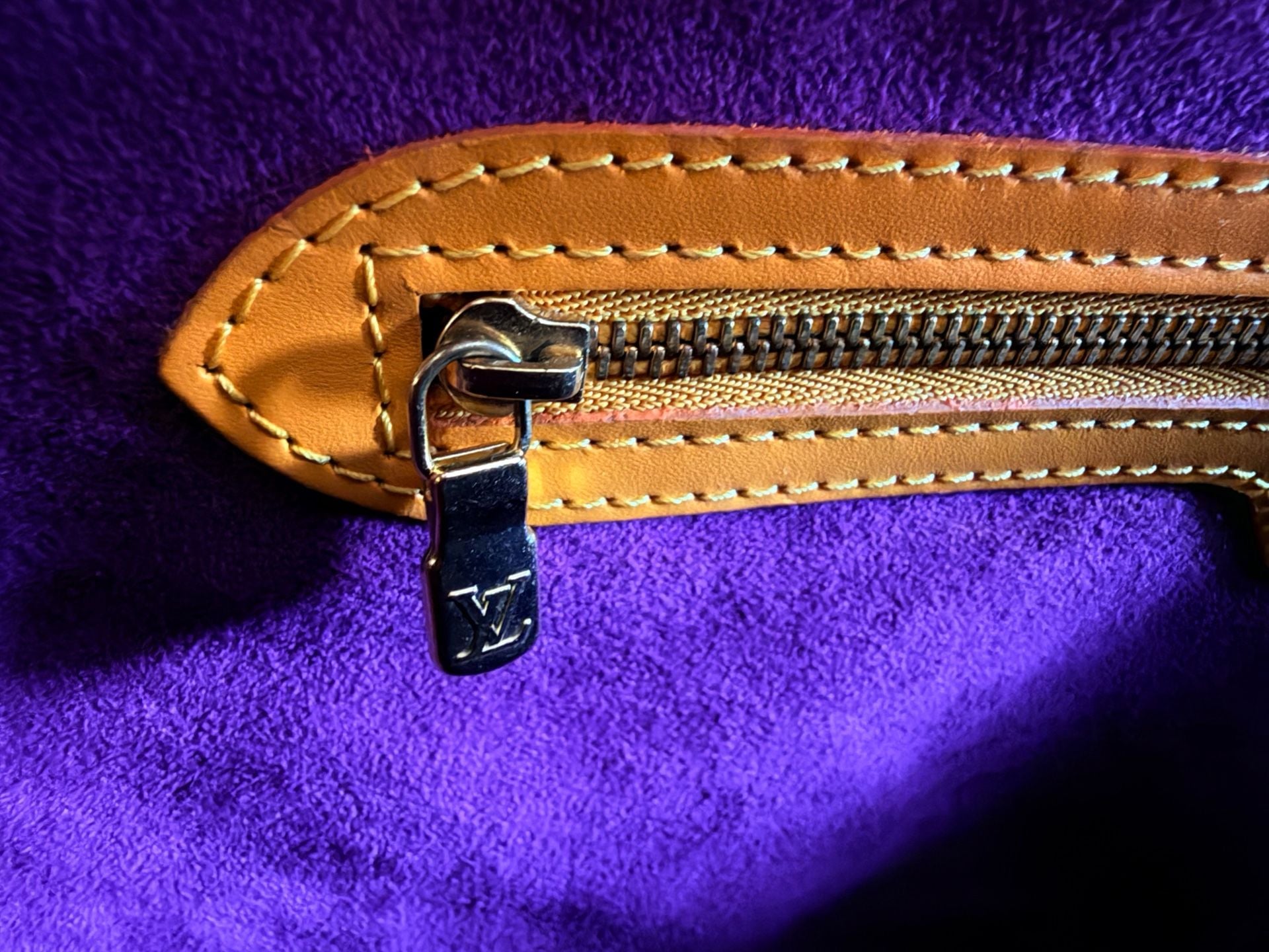 Louis Vuitton Epi Leather Saint Jacques GM Yellow 100% Authentic PreLoved Great Condition 7