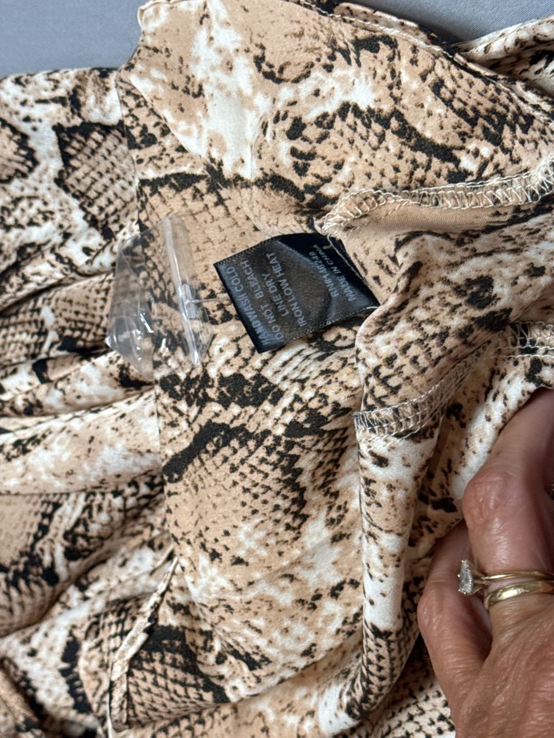 Aakaa Dress Size M Animal Print Snakeskin Long Sleeve Mini Belted 7