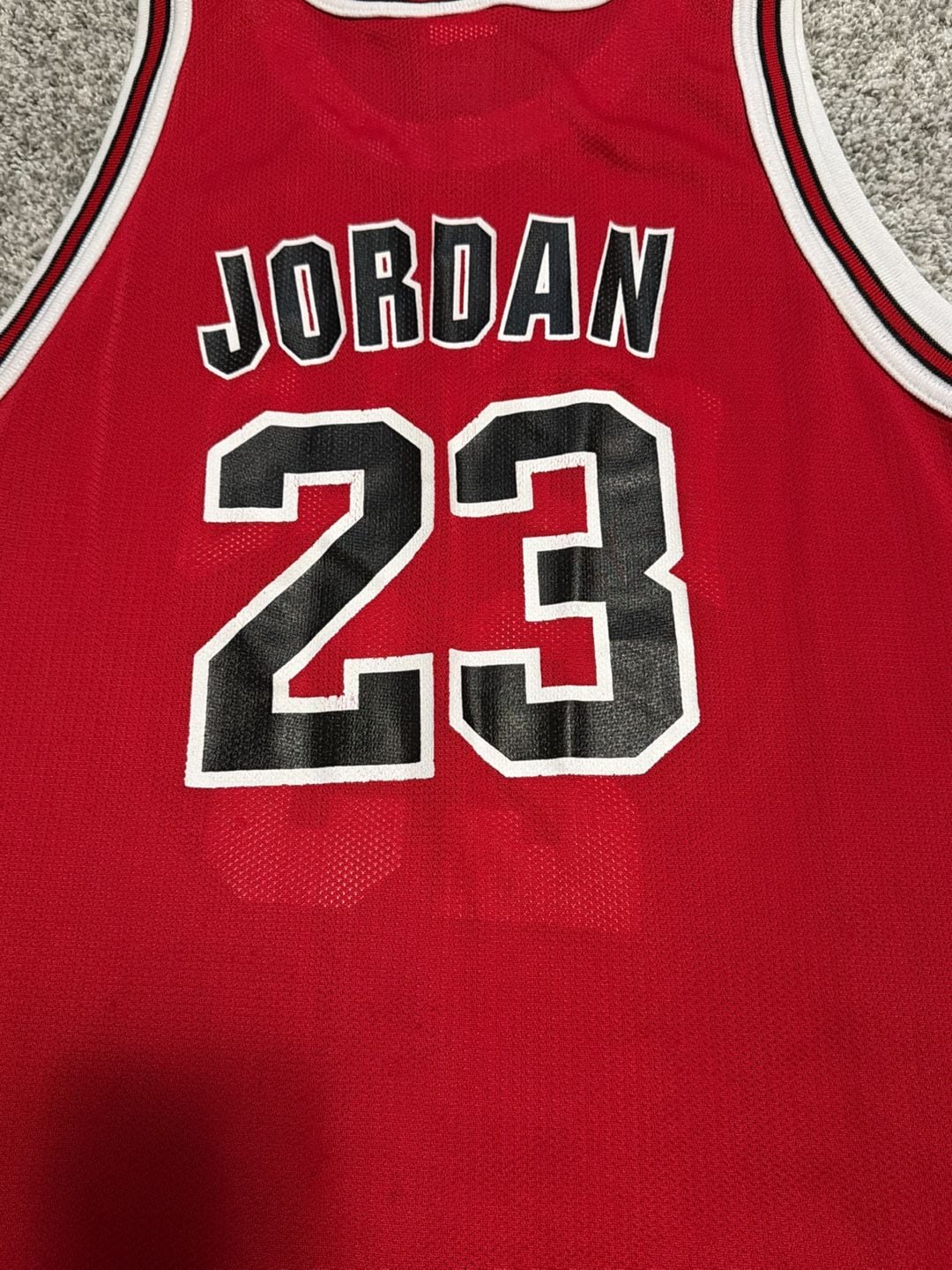 Champion Chicago Bulls Michael Jordan 23 Jersey Size XL18-20. Rare and hard to find. 3