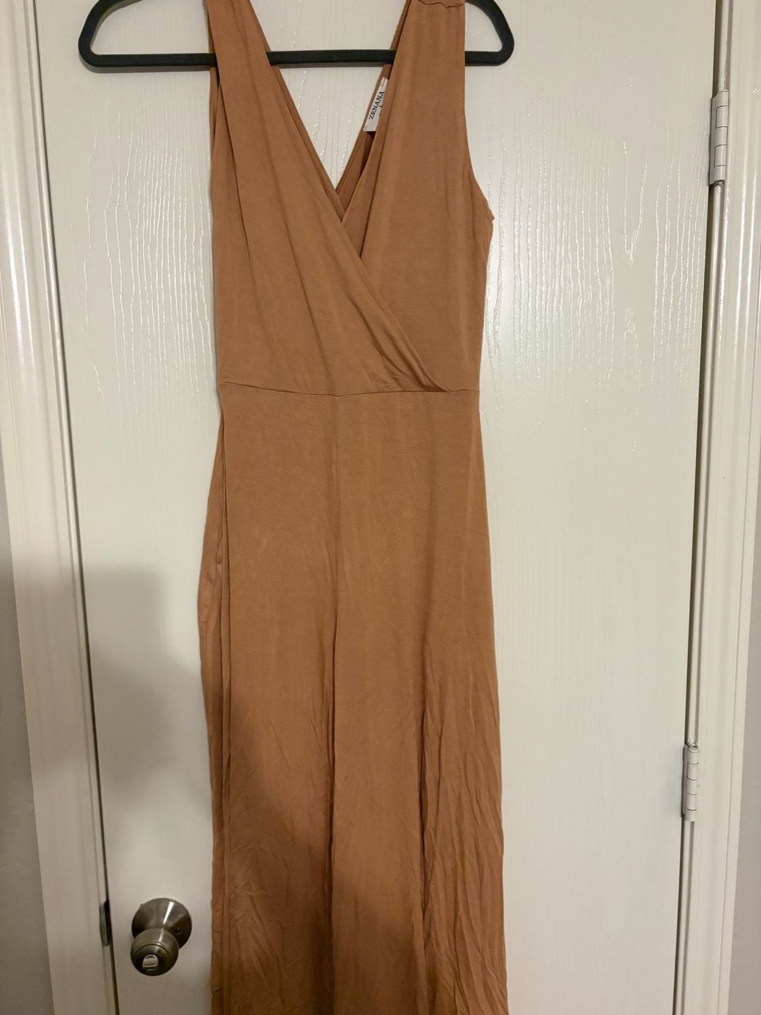 Zenana V-Neck Sleeveless Jumpsuit Size L Tan Brown 2