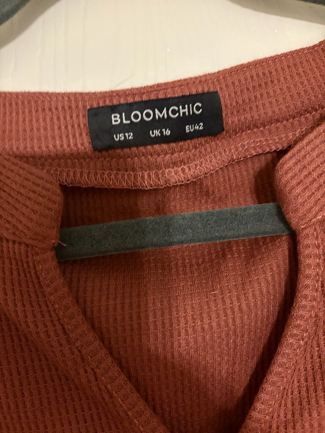 Bloomchic Waffle Knit Bell Sleeve Top Size US 12 Brown Brick Mauve 1