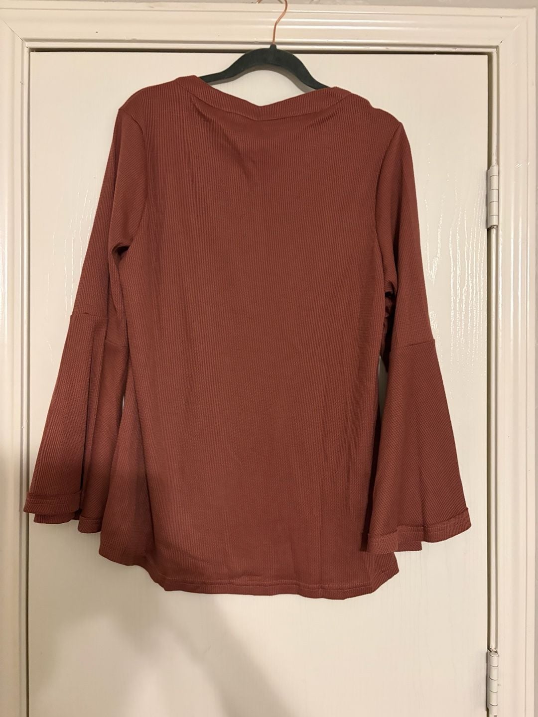 Bloomchic Waffle Knit Bell Sleeve Top Size US 12 Brown Brick Mauve 2