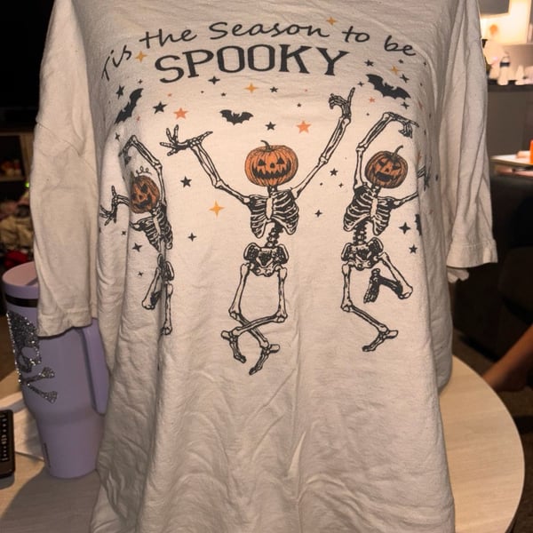 5 Womens Halloween Shirts LOT