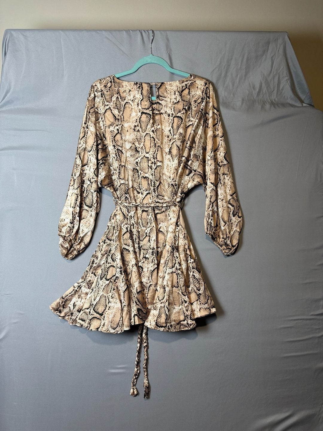 Aakaa Snakeskin Print Dress Size M Long Sleeve Beige Black 2