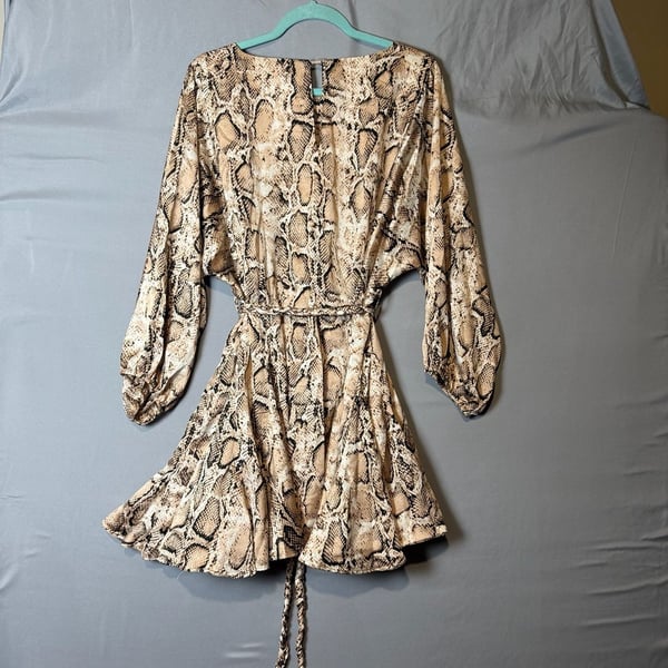 Aakaa Snakeskin Print Dress Size M Long Sleeve Beige Black