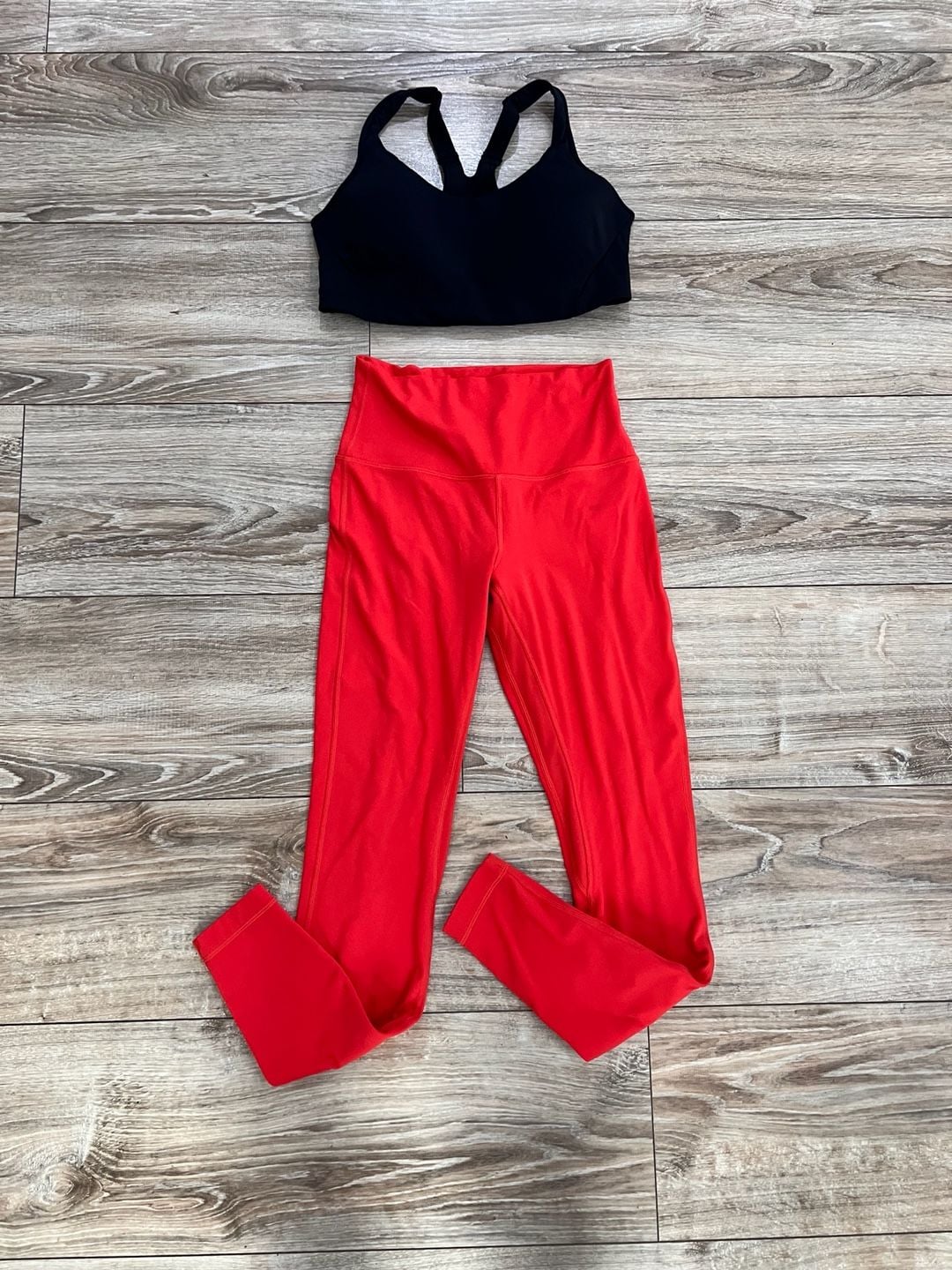 Lululemon Leggings & Sports Bra Set – Size 6 / 36D 1