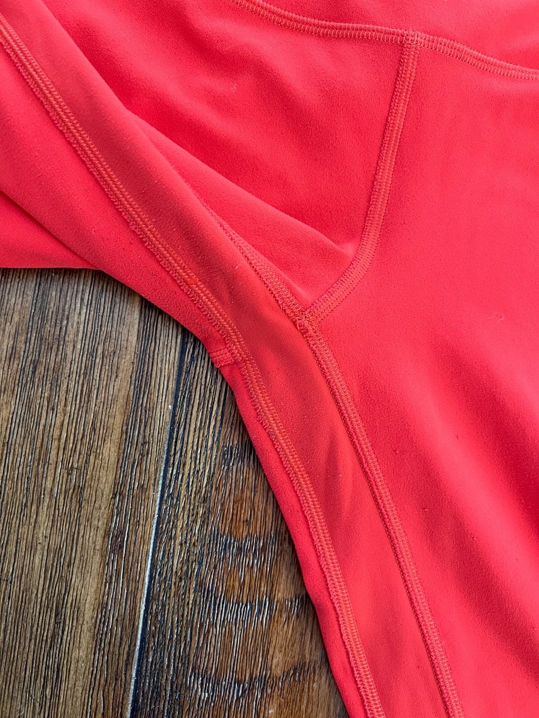 Lululemon Leggings & Sports Bra Set – Size 6 / 36D 7