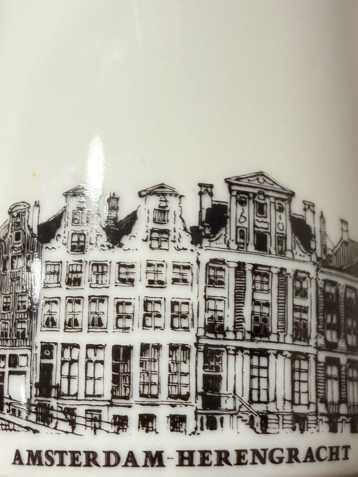 Vintage 1960s Villeroy & Boch Amsterdam Canal Houses Set of 4 Cups 1