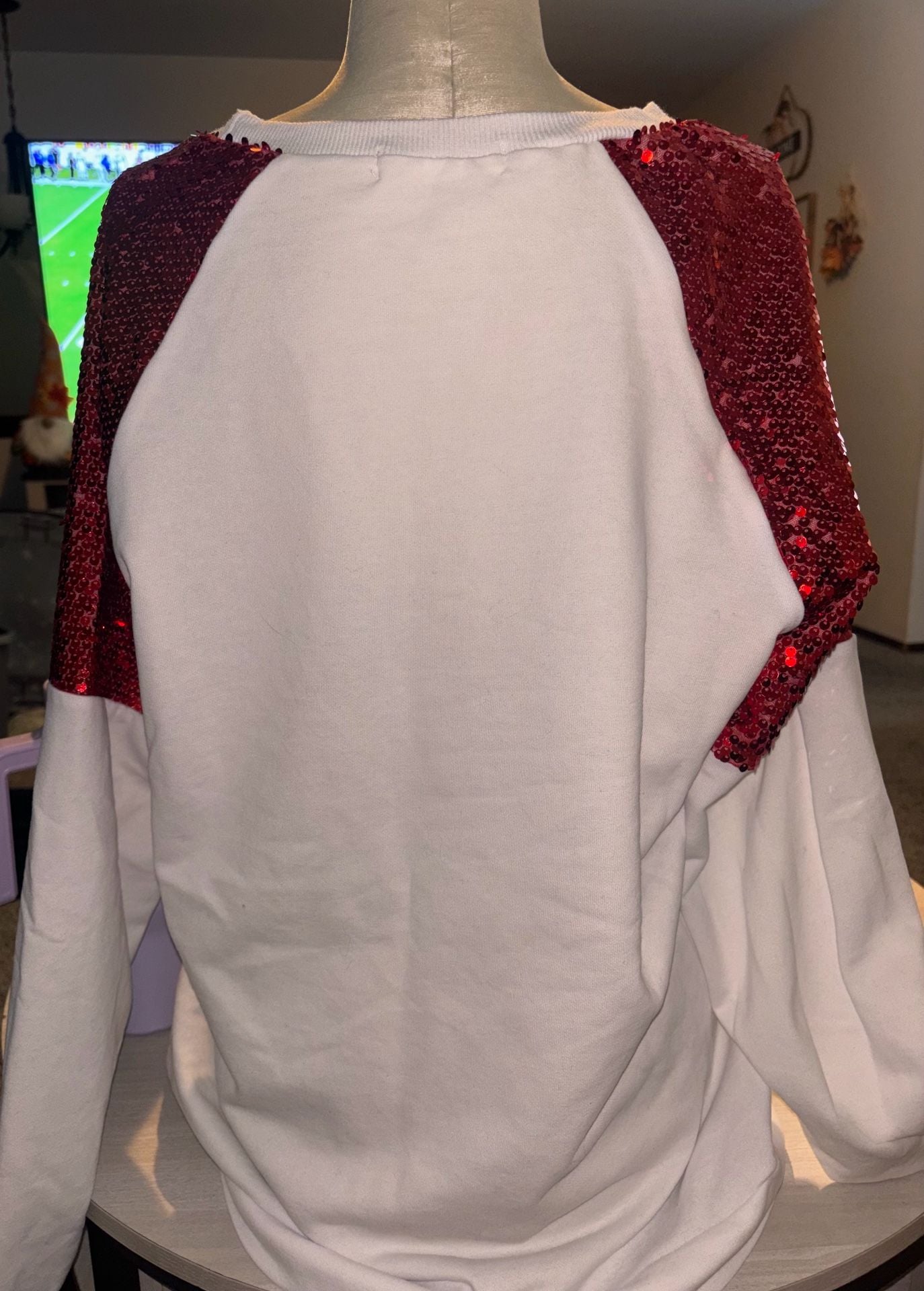 White Santa Baby Sequin Sweatshirt – , 3