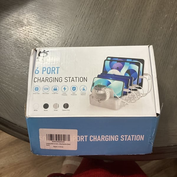 Creative Design 6 Port Charging Station 50W Multi Device Dock