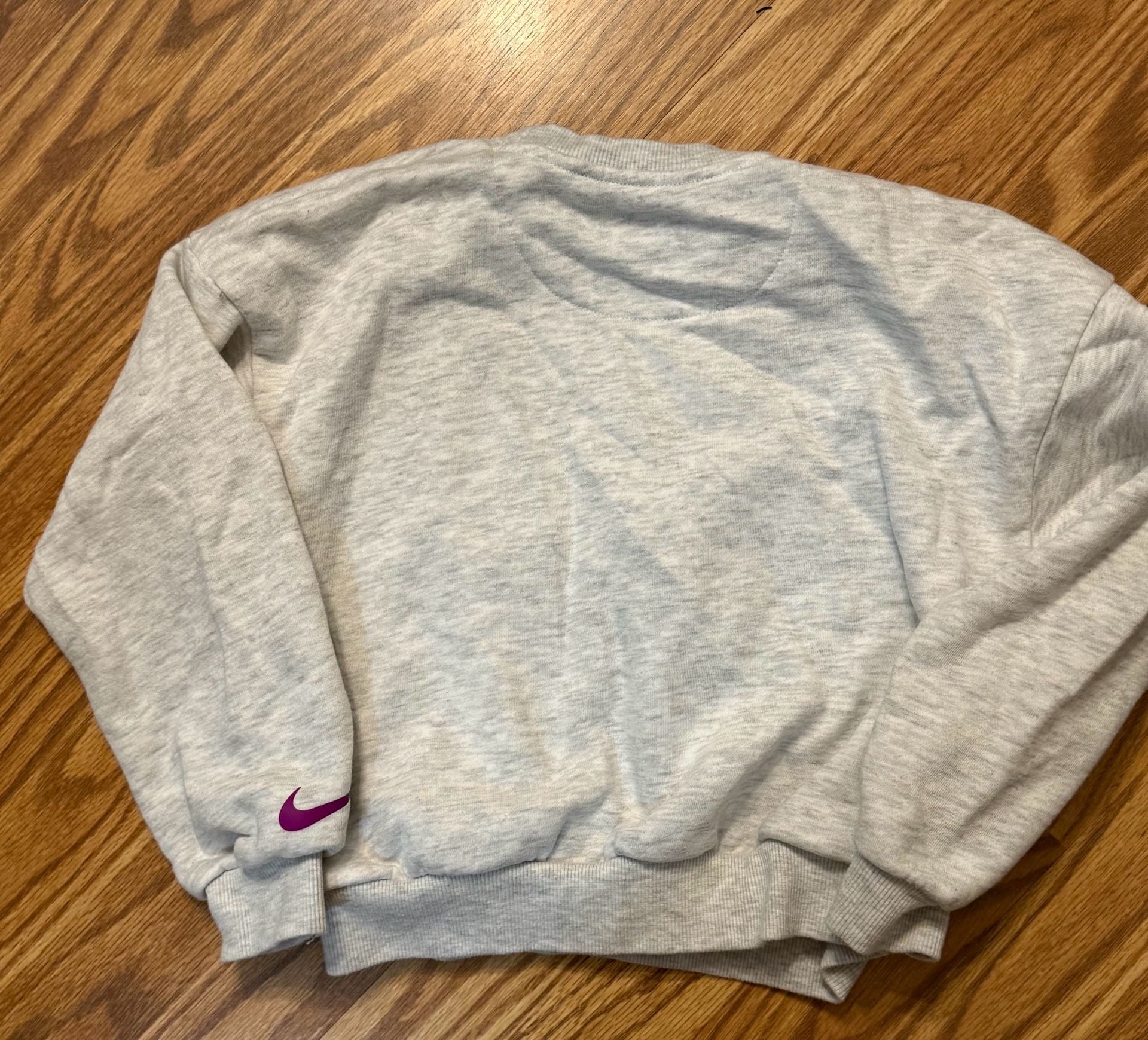 Nike Graffiti Sweatshirt Size 6X Grey Purple Bubble Letter Logo 4