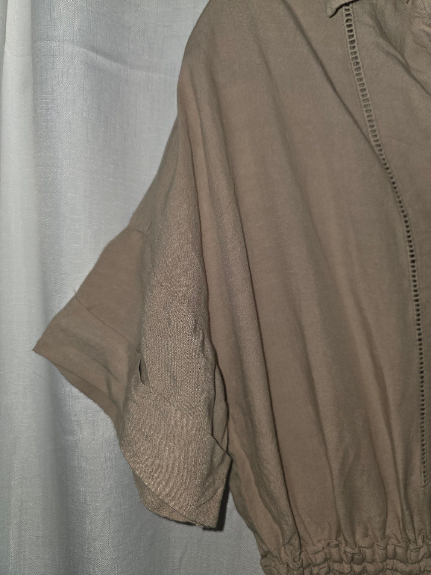 BlankNYC Romper Size XS Tan Button Front Utility Short Sleeved Pocket 4