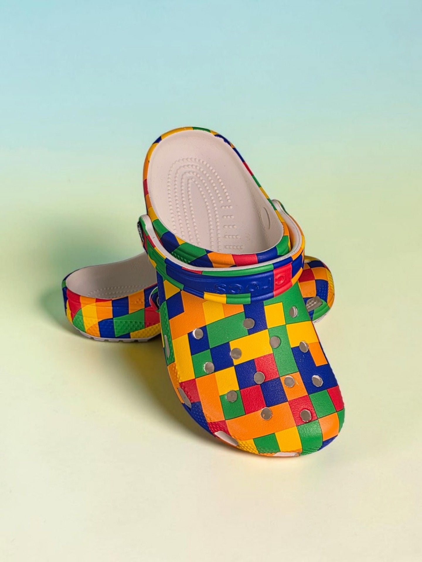 Crocs Classic Graphic Clog Digi Block Multi 2