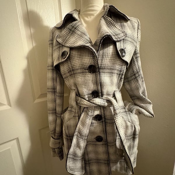 Vintage Y2K Rare Vanity Plaid Trench Coat Black White Belted M