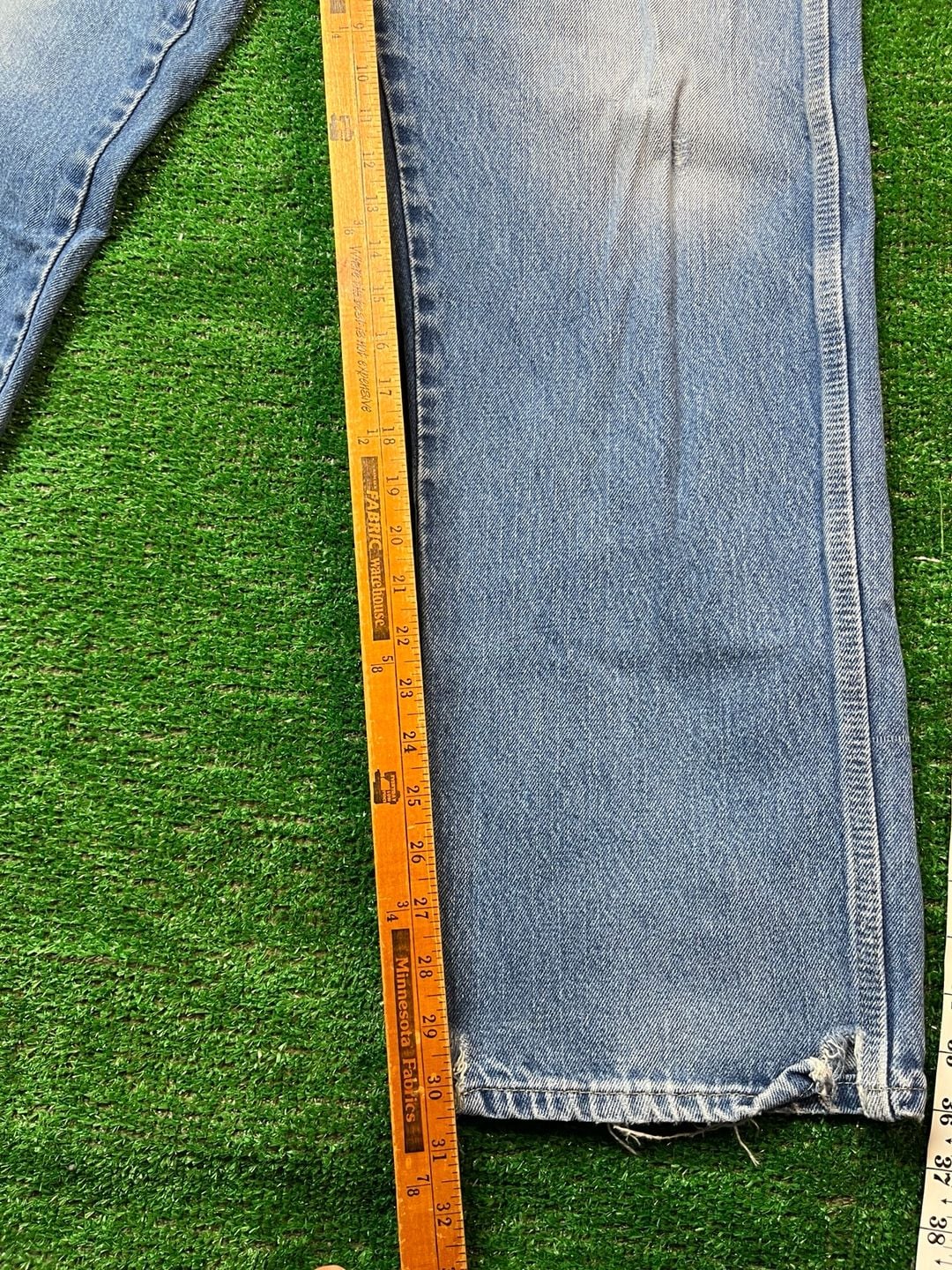 Wrangler Jeans Distressed Workwear Blue Denim 20