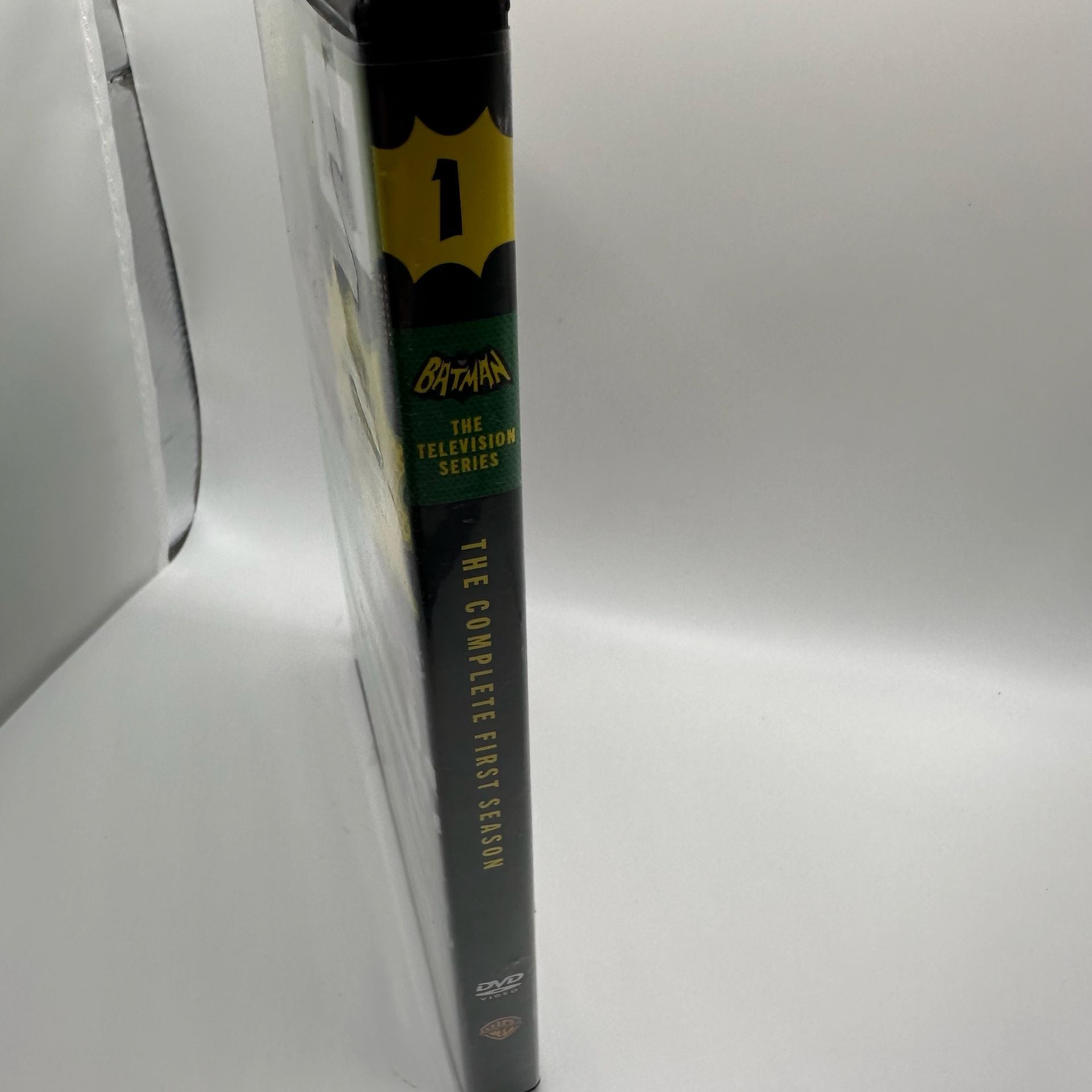 Batman The Complete First Season DVD 2014 5-Disc Set Adam West Burt Ward 6