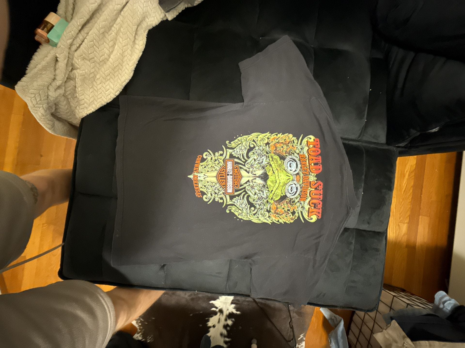 Harley-Davidson T-Shirt Size L Black Pin-Up Conway Arkansas 5