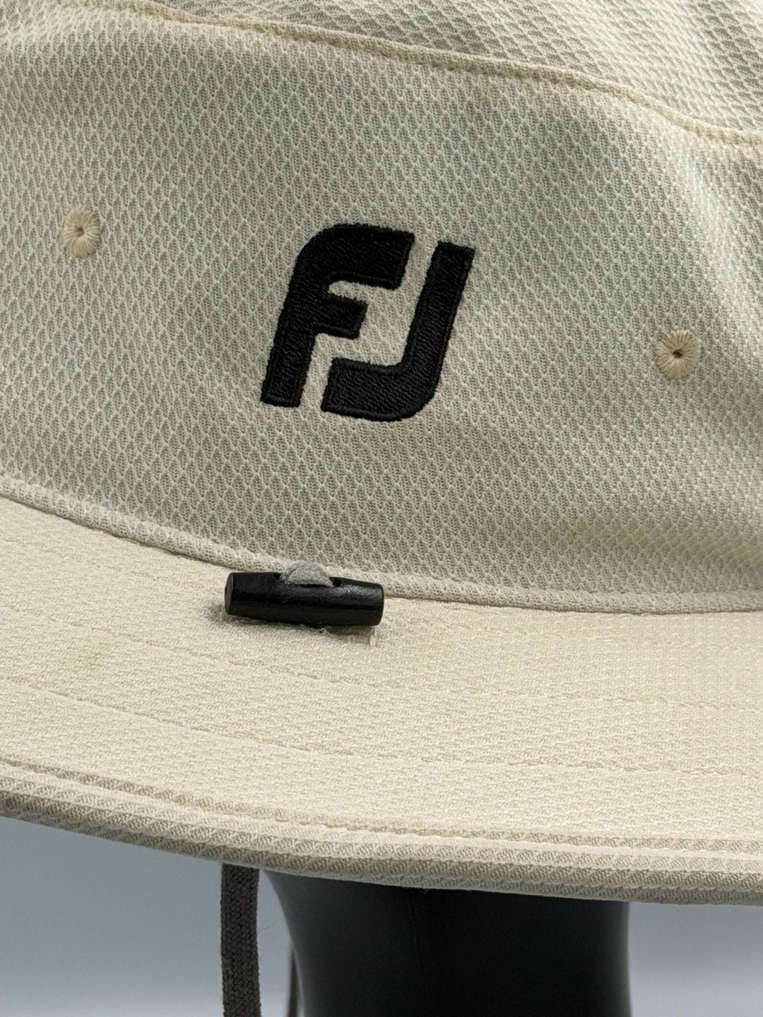 Titleist Tour Aussie Bucket Hat Size L/XL Beige Golf Sun Hat 4