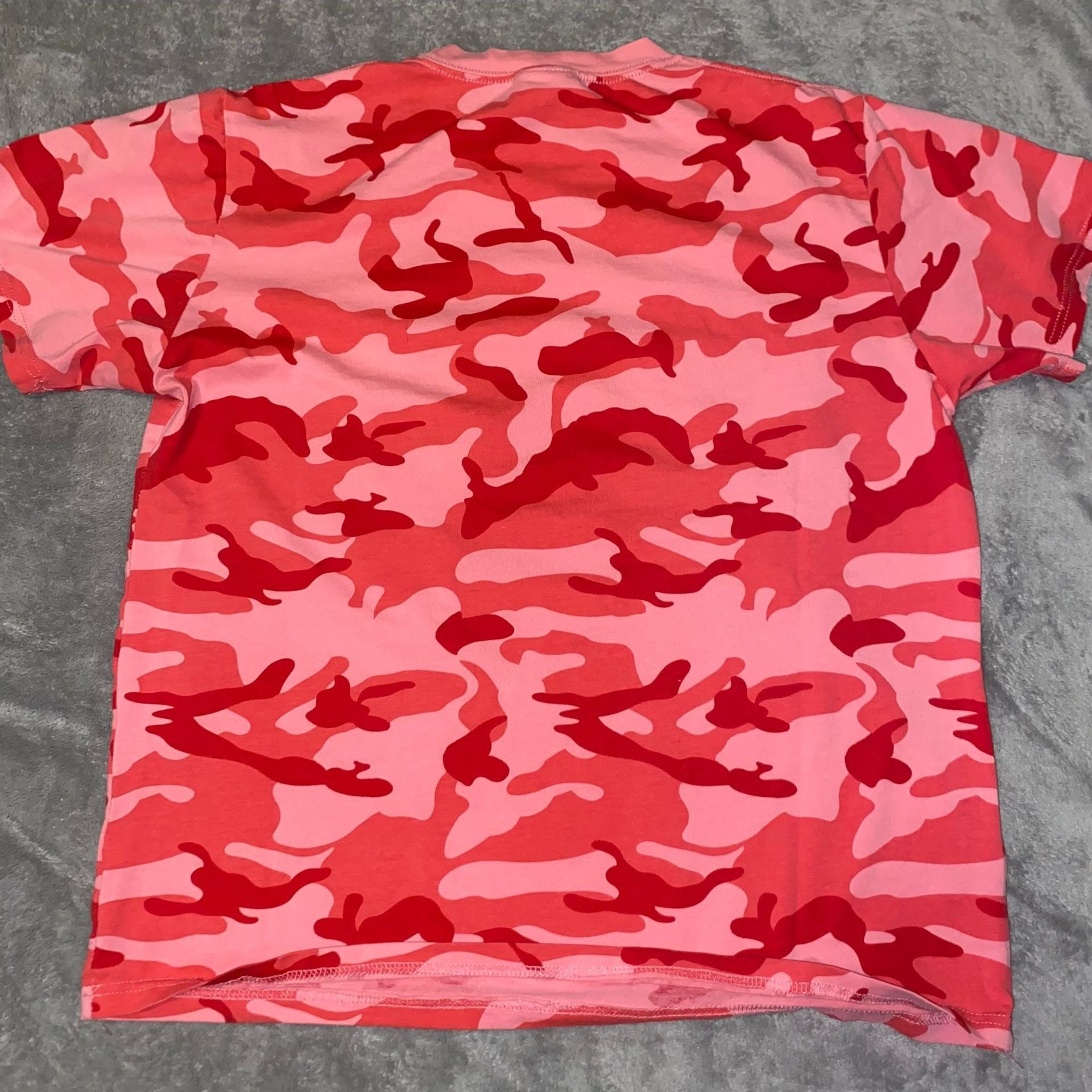 A Bathing Ape T-Shirt Size L Red Camo Graphic Tee 5