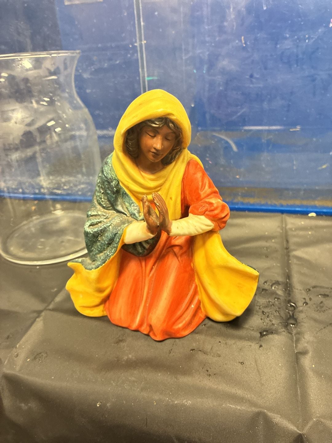 Grandeur Noel O'Well Nativity Mary Replacement Porcelain Figurine 1
