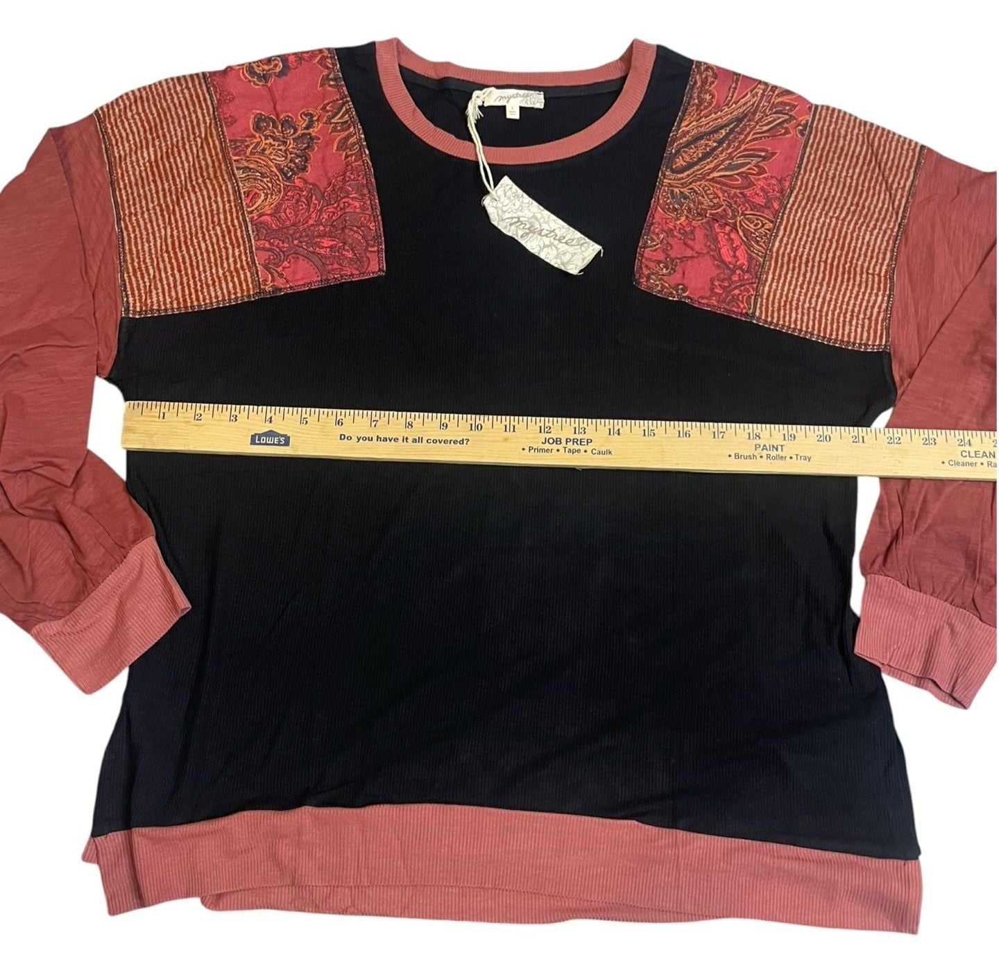 NWT Mystree Long Sleeve Top Size L Black Red Paisley Patchwork 8