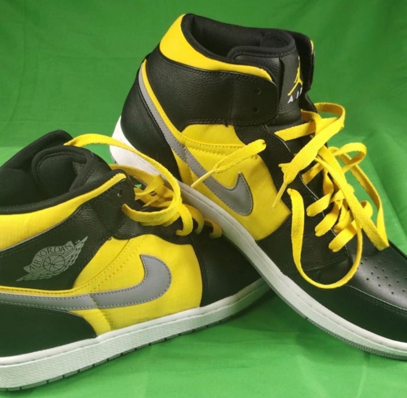 Jordan 1 Size 13 Oregon Ducks
#jordans #oregonducks #size13 2