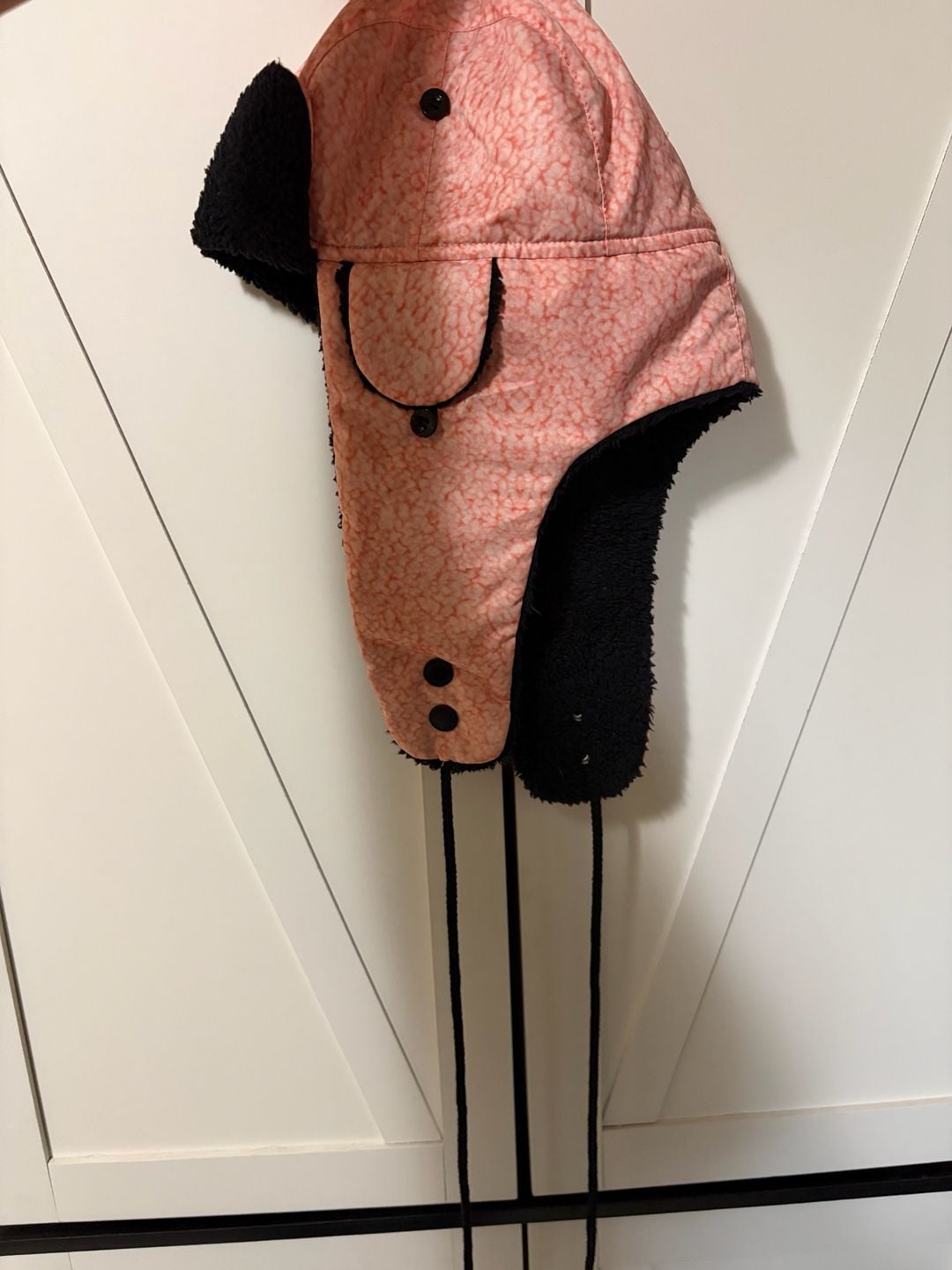 Neff Trapper Hat Pink Black Faux Shearling Winter Ear Flap 4