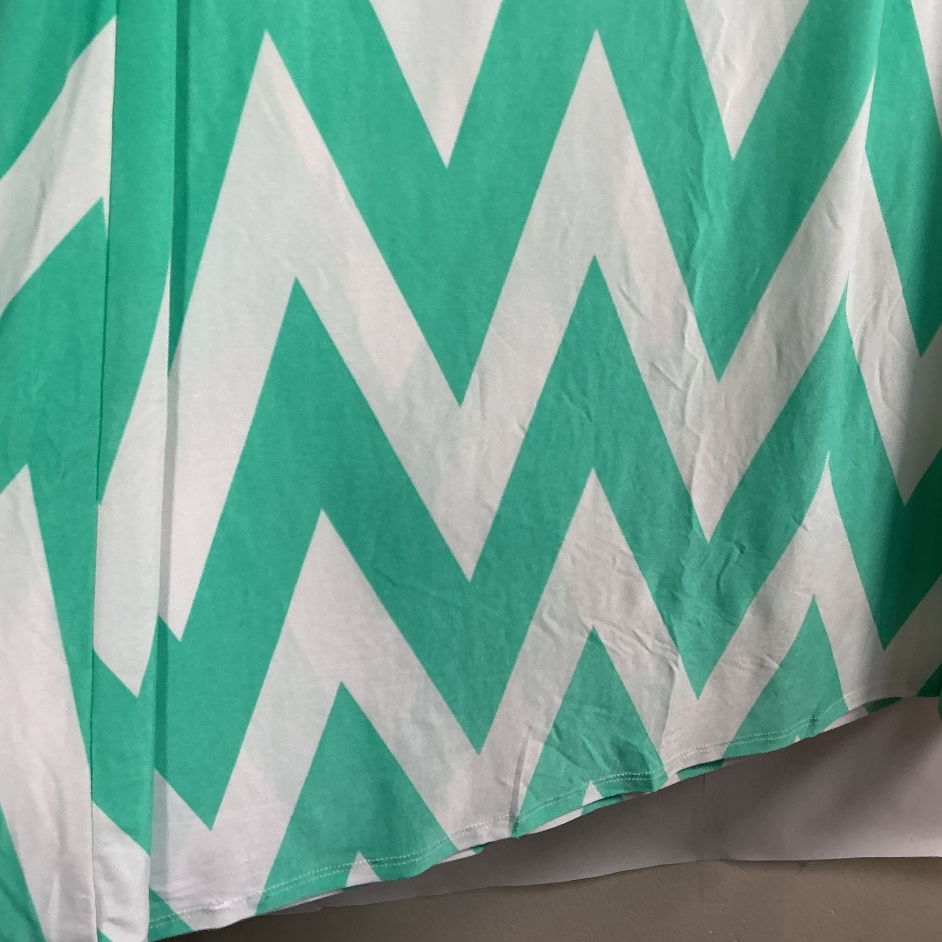 Moa Maxi Skirt Size 3XL Green White Chevron Stripe Long 3