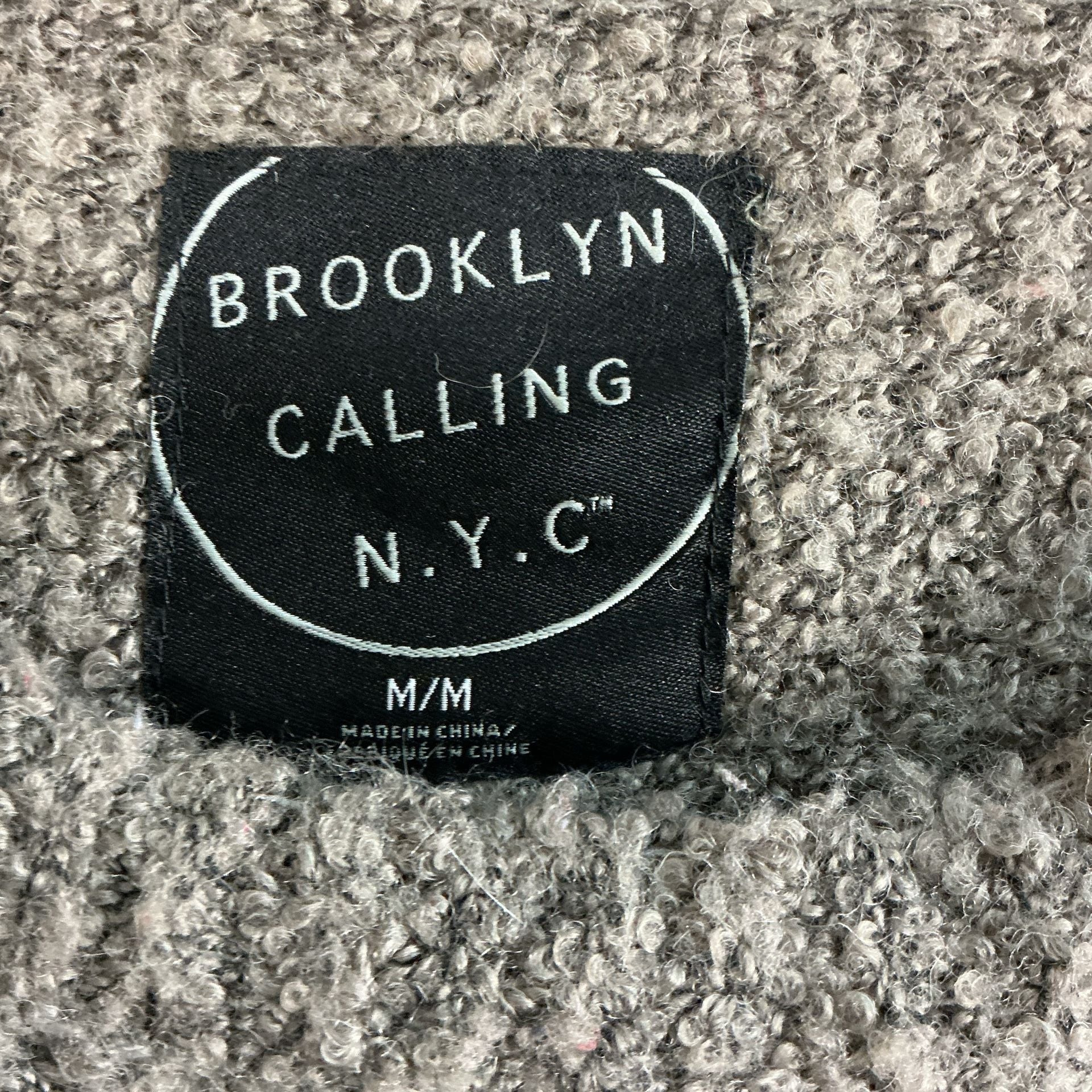 Brooklyn Calling Sweater Size M Ombre Fuzzy Knit Brown Gray 5