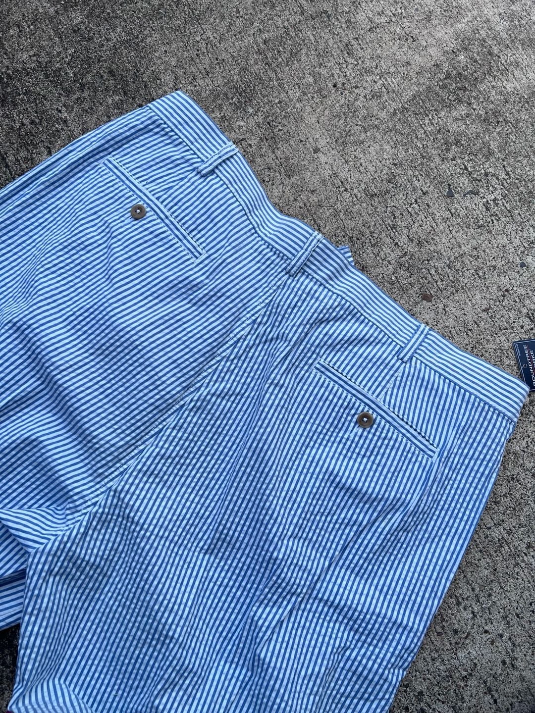 Z- Roundtree & Yorke Seersucker Pants Size 40x32 Blue White Striped Flat Front 7
